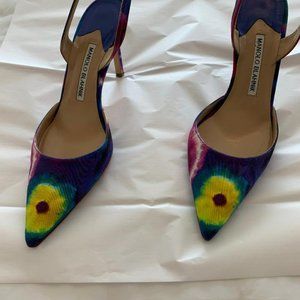 Manolo Blanik Beautiful Royal Blue Print "Carolyne" Slingback Pumps, Size 37/7